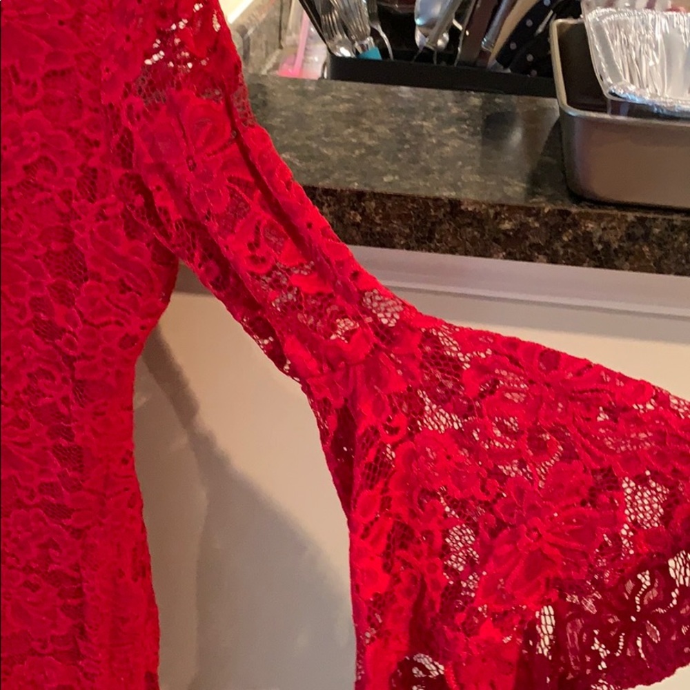 💕💕💕Red Dress! - Picture 2 of 3